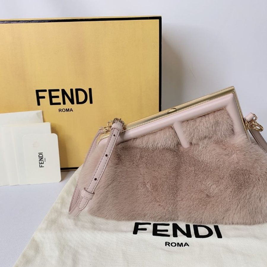 FENDI First水貂皮草手袋-3