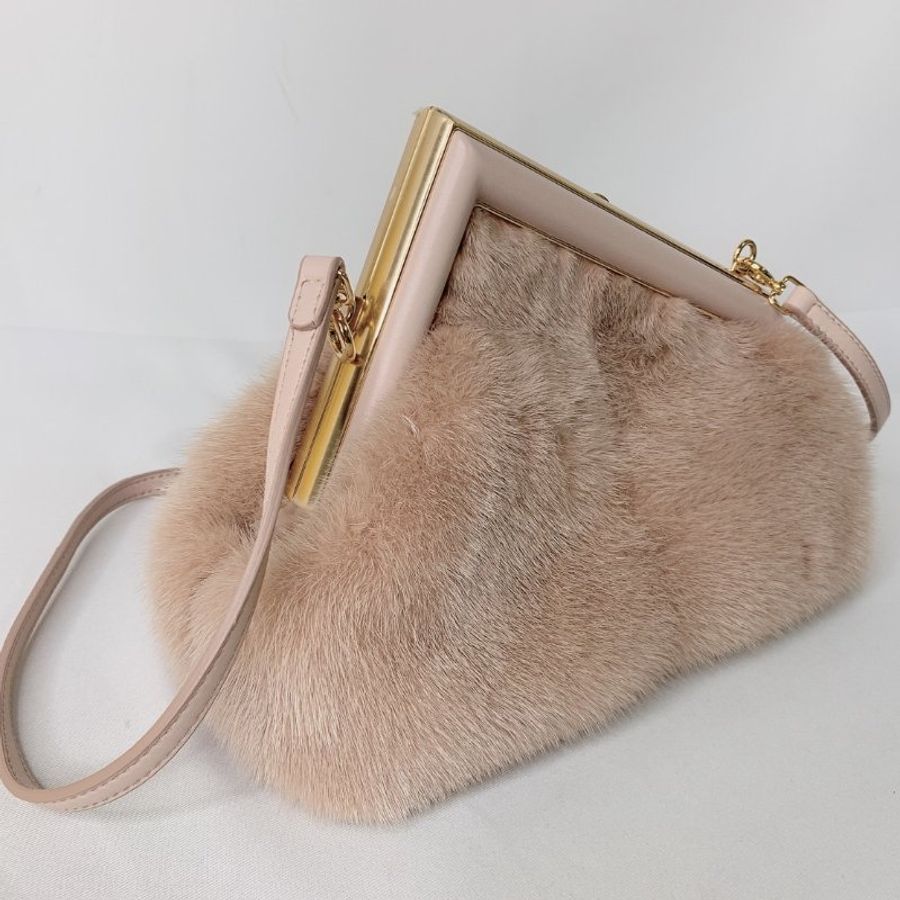 FENDI First水貂皮草手袋-8