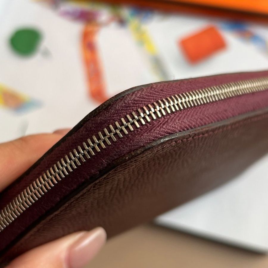 ::HERMES:: A刻 酒紅色silk in 絲巾長夾-7