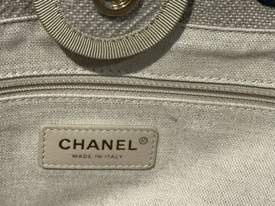 CHANEL 熊貓配色 小號沙灘包(新款)-11