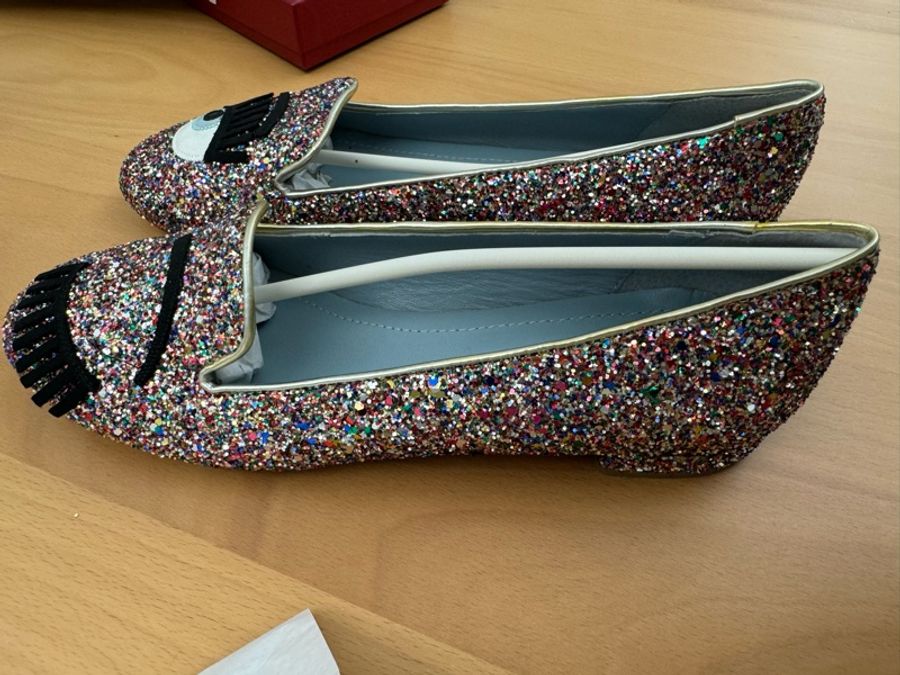 全新Chiara ferragni 眨眼亮片鞋 (尺寸39)-3