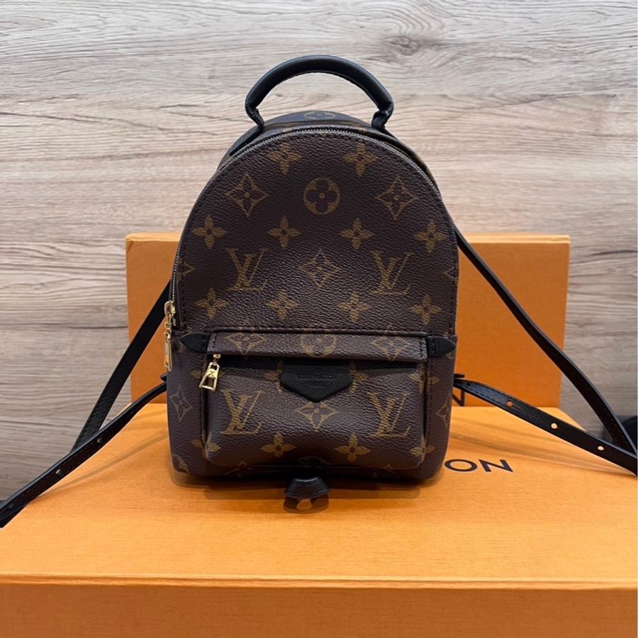 LV Palm Springs Mini 後背包 新款小書包 M44873 晶片款-0