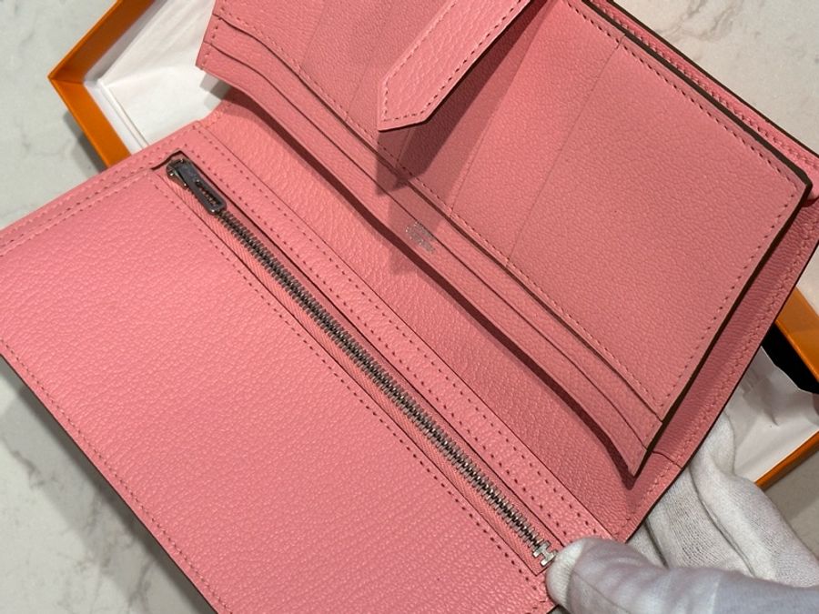 全新 HERMES 愛馬仕 BEARN WALLET 粉色銀扣 山羊皮長身抽帶款銀包-4