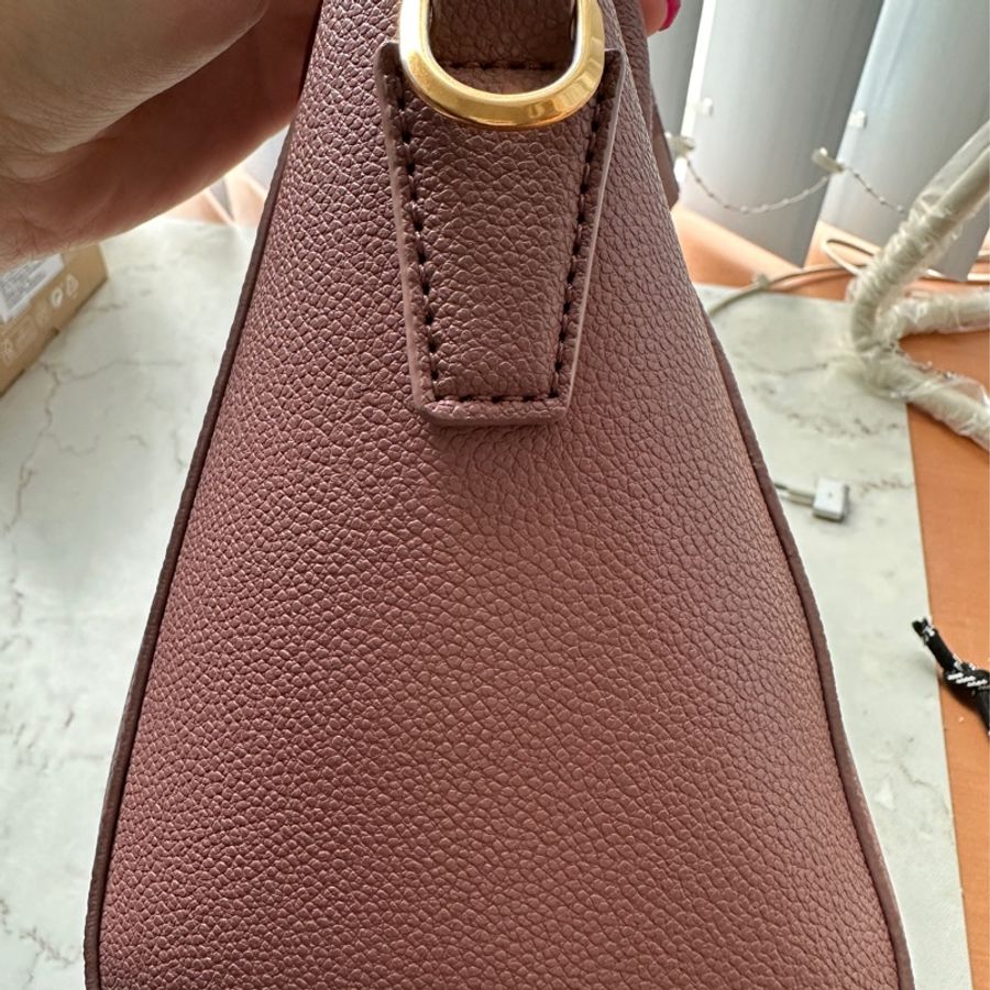 Charles & Keith 小CK 肩背包 手提包 附可拆式肩帶 專櫃防塵袋 紙袋-5