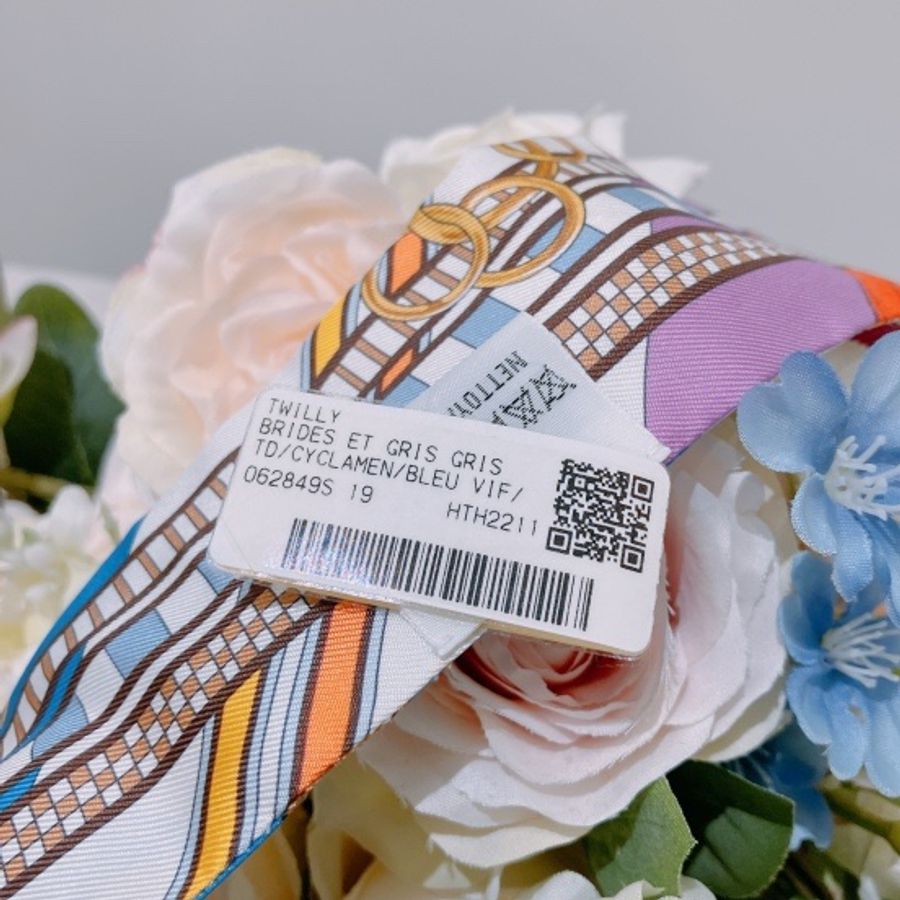HERMES 愛馬仕絲巾TWILLY BRIDES ET GRIS-3