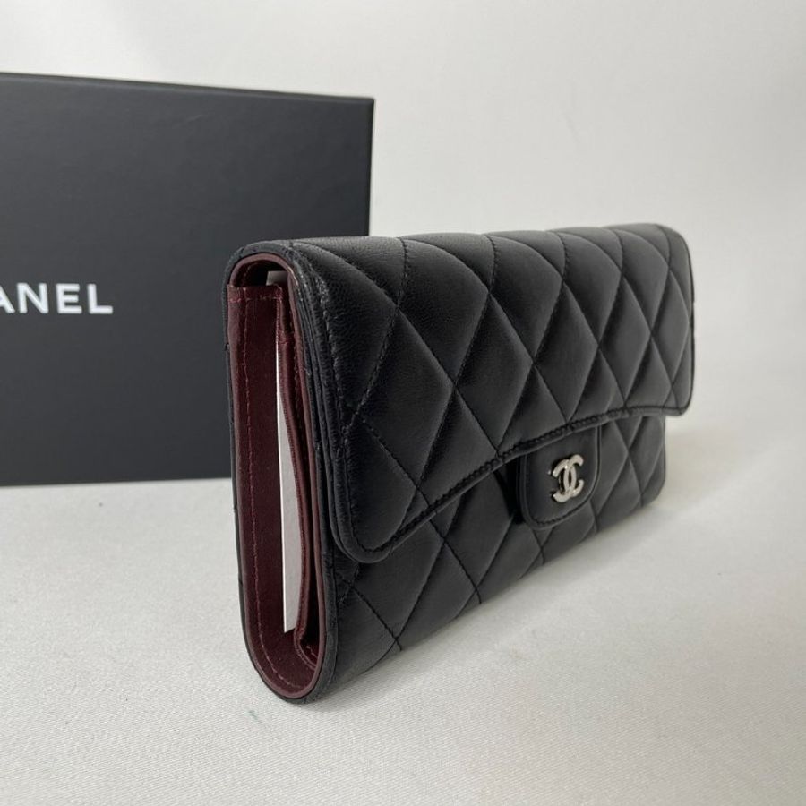 CHANEL coco小羊皮三折翻蓋長夾-3