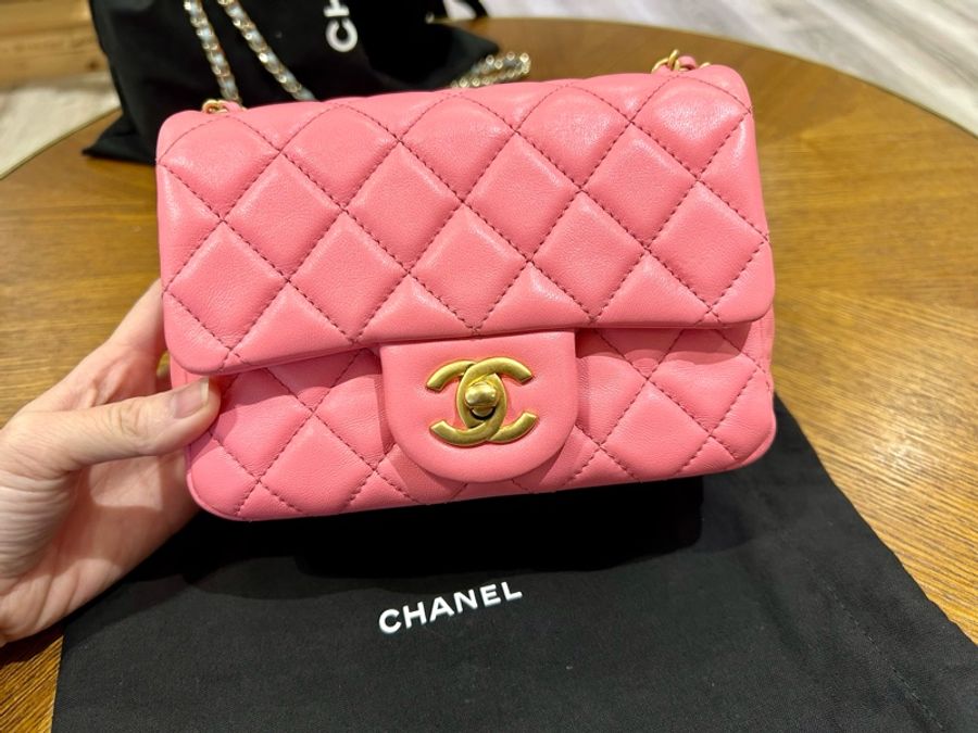 Chanel 22S 核桃方胖 珊瑚粉-0