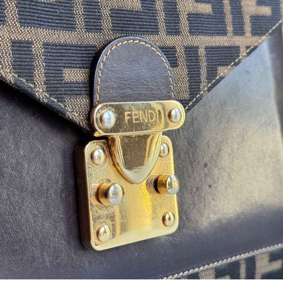 Fendi 中古信封郵差側背包-11