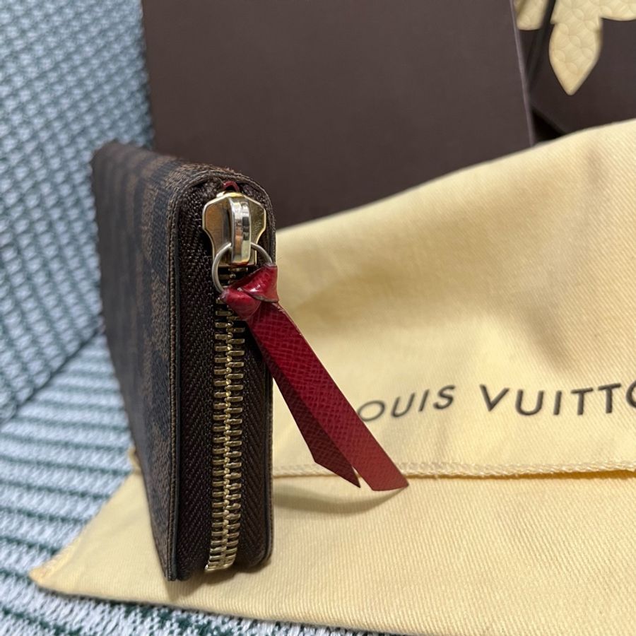 Louis Vuitton 咖啡棋盤格紅內裡拉鍊長夾-23