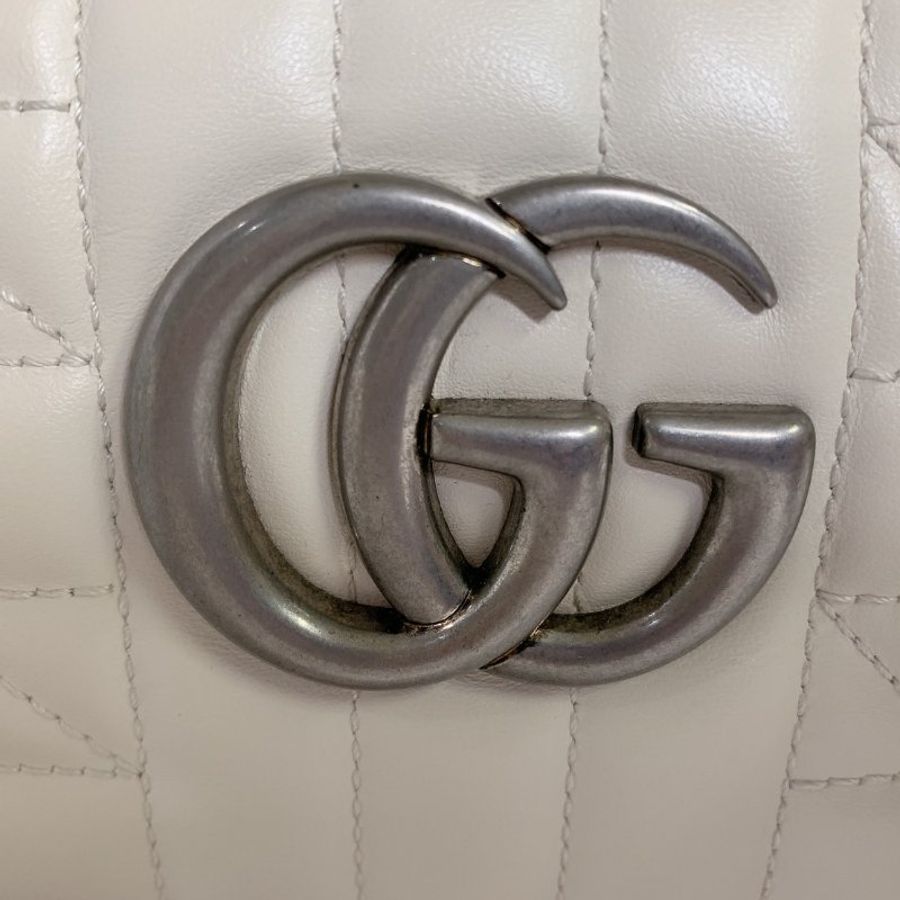 GUCCI GG MARMONT相機包-8