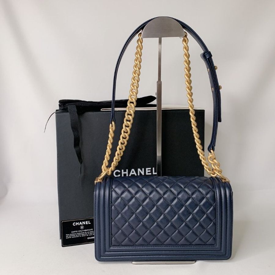 CHANEL 全新羊皮藍金BOY 25-1
