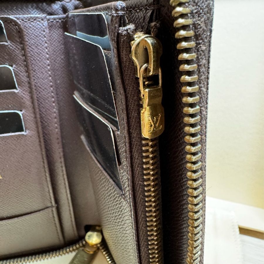 Louis Vuitton 路易威登 N60028 棋盤格LOGO Damier Ebene帆布10卡拉鍊中夾(咖啡)-9