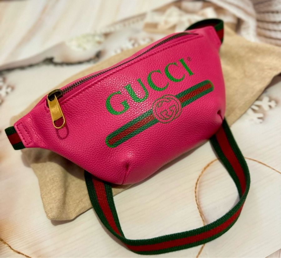 👜 全新閒置 GUCCI 復古風Logo經典綠紅綠織帶腰包-1