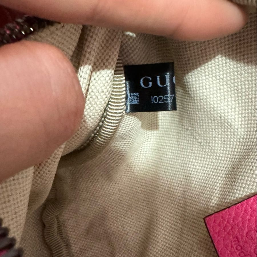 👜 全新閒置 GUCCI 復古風Logo經典綠紅綠織帶腰包-16