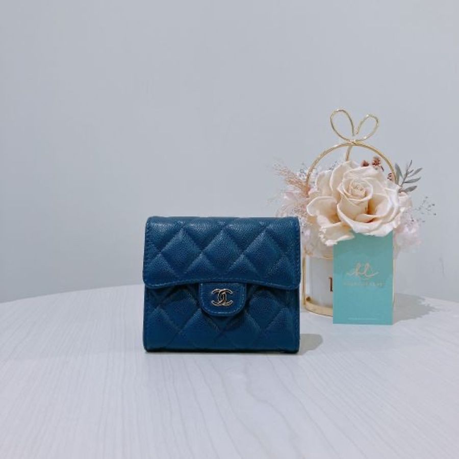 CHANEL 經典款翻蓋錢包 深藍色 CLASSIC FLAP WALLET CAVIAR SKIN BLUE X GHW-0