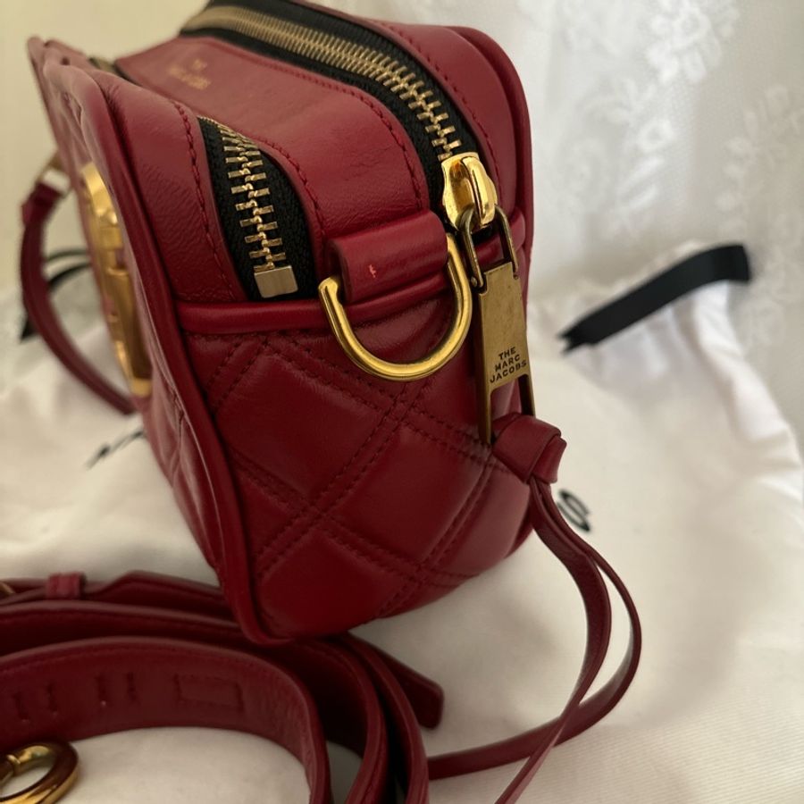 Marc jacobs 紅色相機包-3