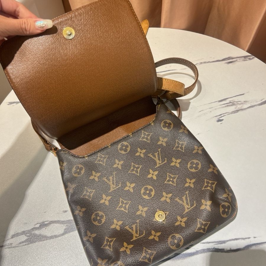 lv 王菲包小顆-6
