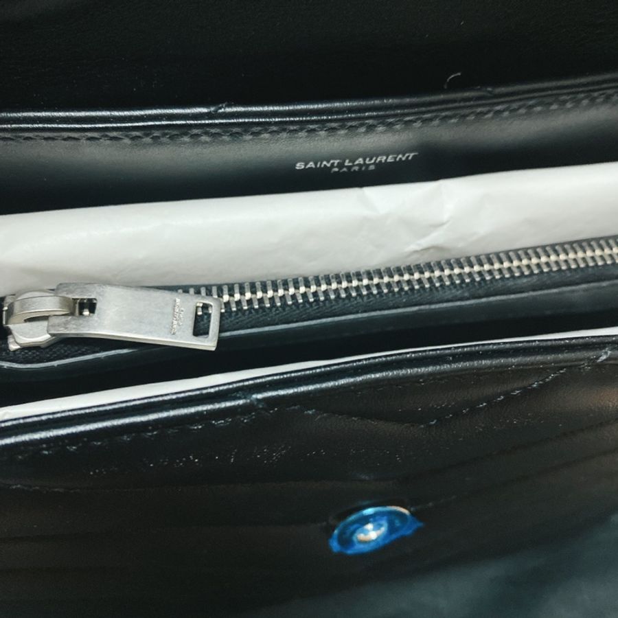 YSL SAINT LAURENT 金屬LOGO小牛皮縫線翻蓋肩 銀鍊包 斜背包 黑-11