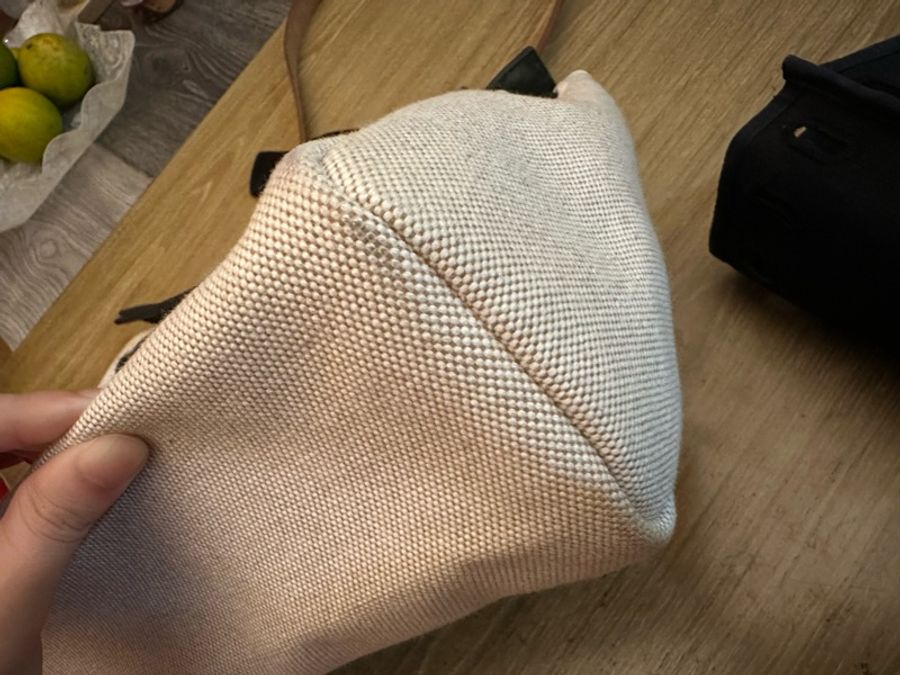 #Hermes #Herbag 31 ·#經典黑 x #熊貓配色‼️ 絕版中古款 多種背法一次滿足😍-53