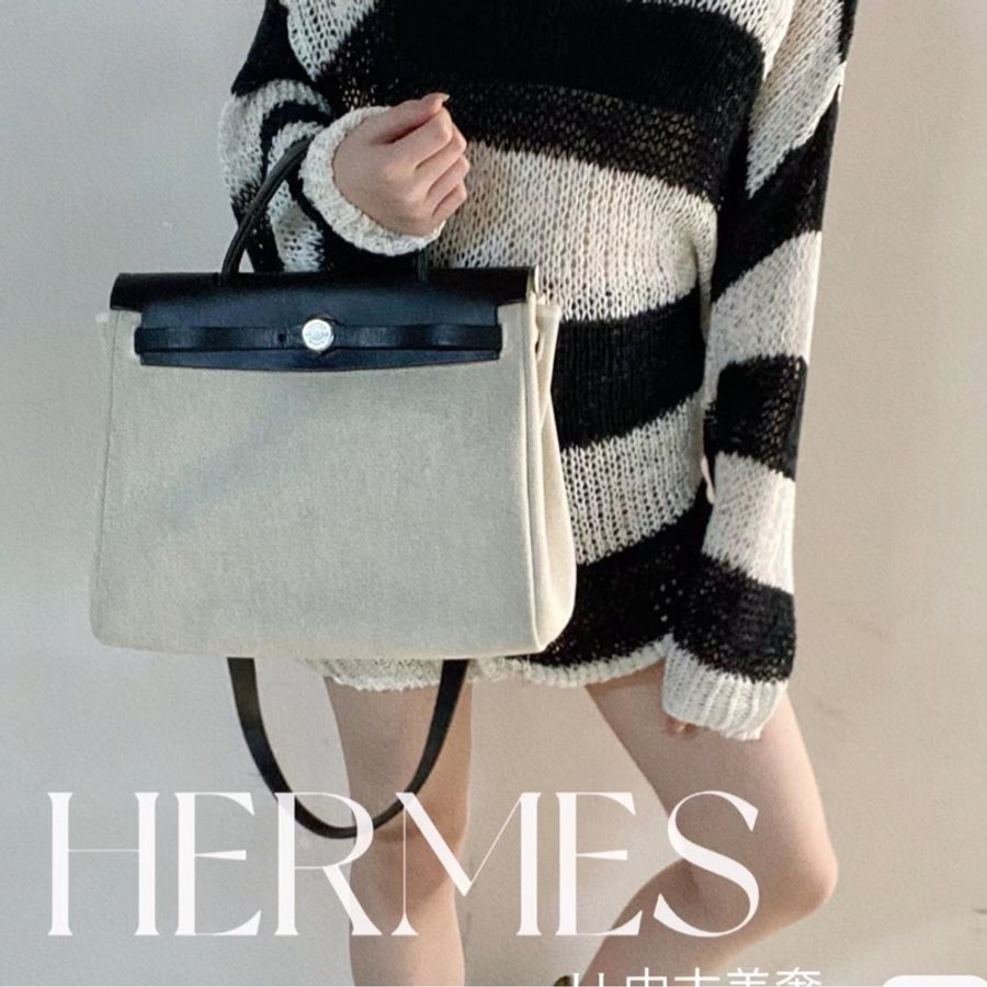 🔥全網最低 x 開放預購🔥近新全配✨#Hermes #Herbag 31 ·#經典黑 x #熊貓配色‼️ 絕版中古款 四種背法一次滿足😍-4