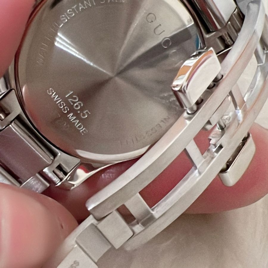 Gucci銀古銅面盤石英錶-6