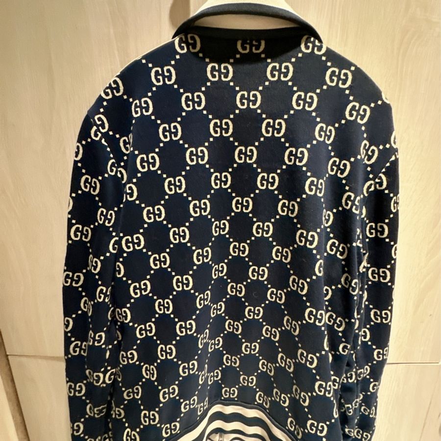 Gucci滿版老花外套-7