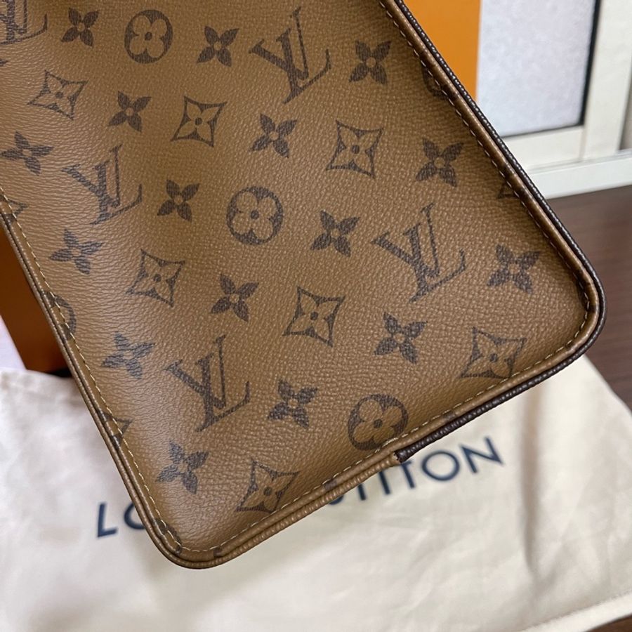 Lv OnTheGo MM(小號)配件齊全包含購買證明❗️-17