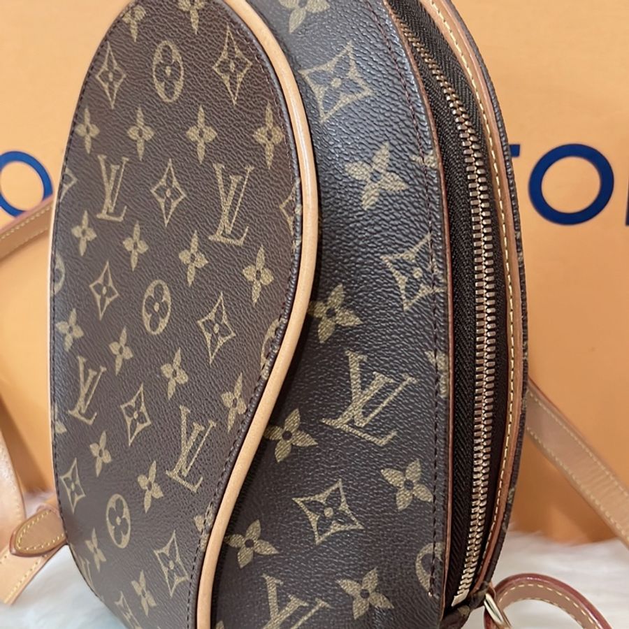 LV M51125 貝殼雙肩後背包 絕版老包值得收藏真品-10