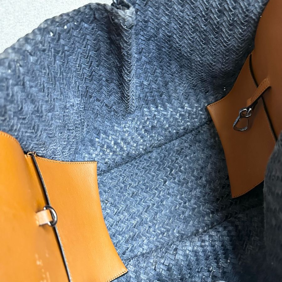 Hammock Woven Medium Handbag 中號編織吊床包-5