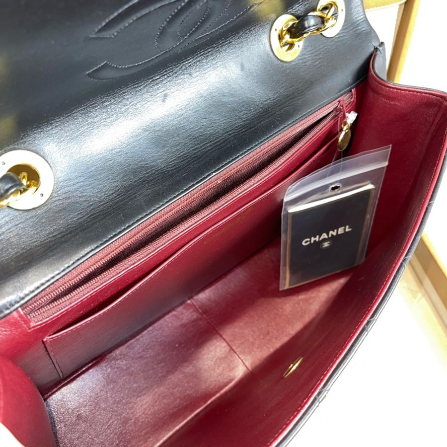 再降📉CHANEL vintage 貝嫂34cm/黑金羊皮大金釦口蓋鍊包-20