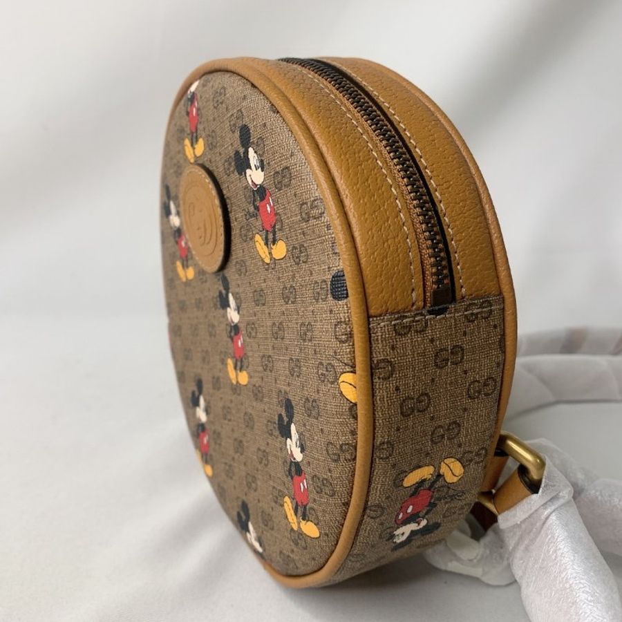 GUCCI 全新迪士尼聯名米奇迷你圓餅後背包-4