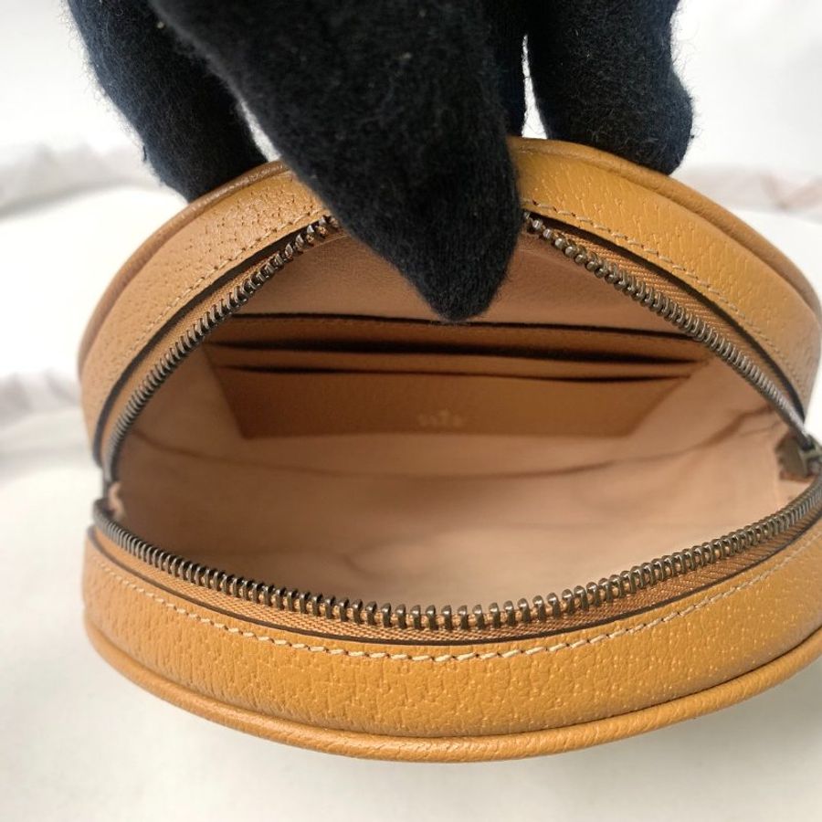 GUCCI 全新迪士尼聯名米奇迷你圓餅後背包-8