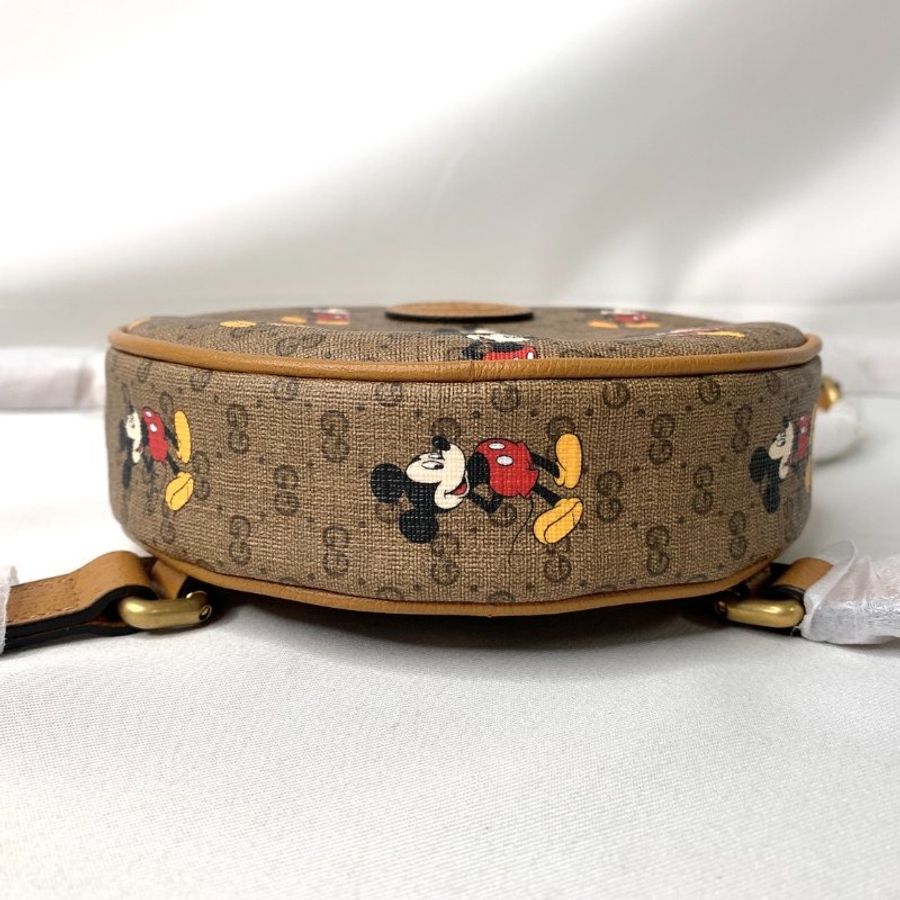 GUCCI 全新迪士尼聯名米奇迷你圓餅後背包-11