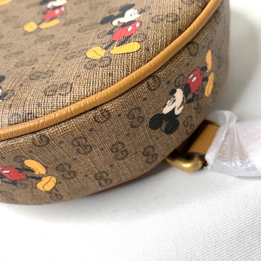 GUCCI 全新迪士尼聯名米奇迷你圓餅後背包-13