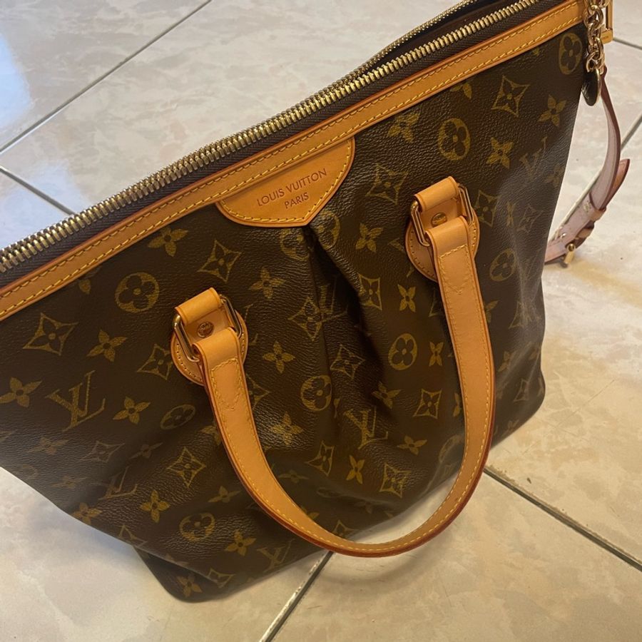 LV 2way手提+肩背水餃包 歐洲購入正品全新-0
