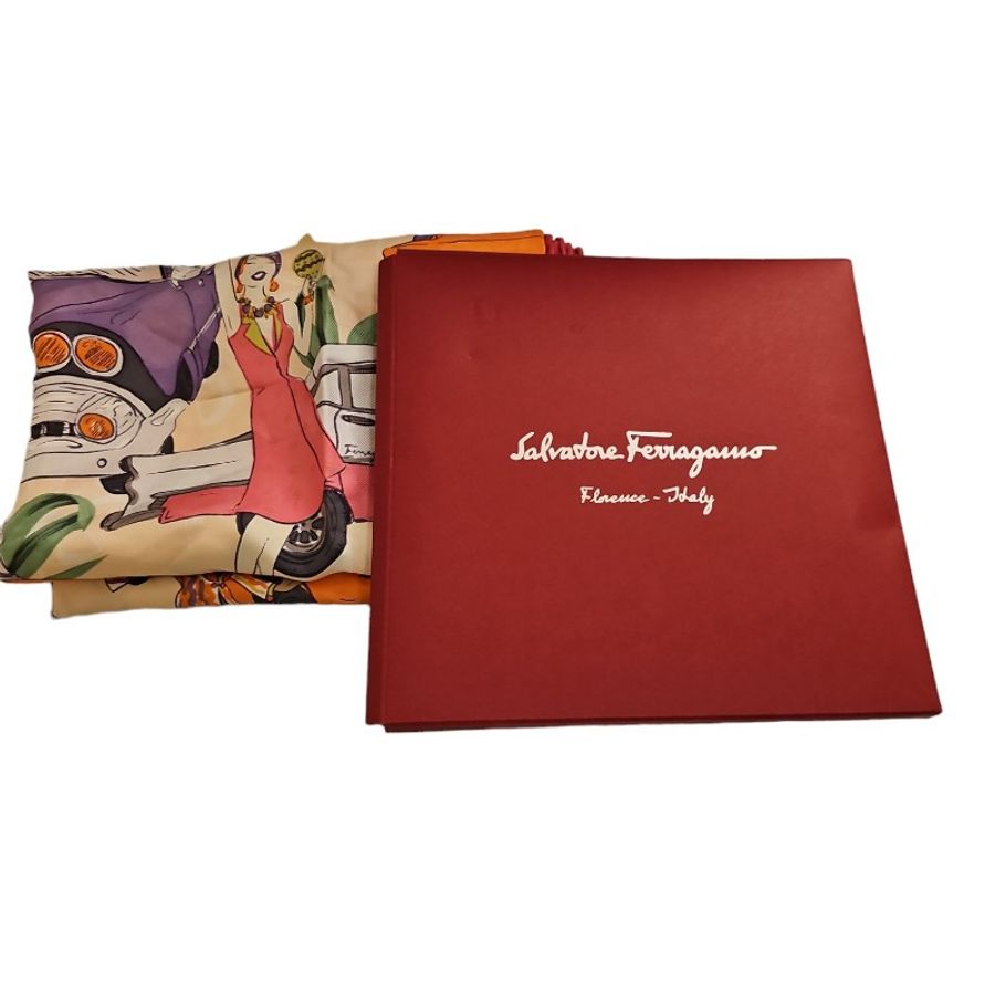 Salvatore Ferragamo 絲巾-12