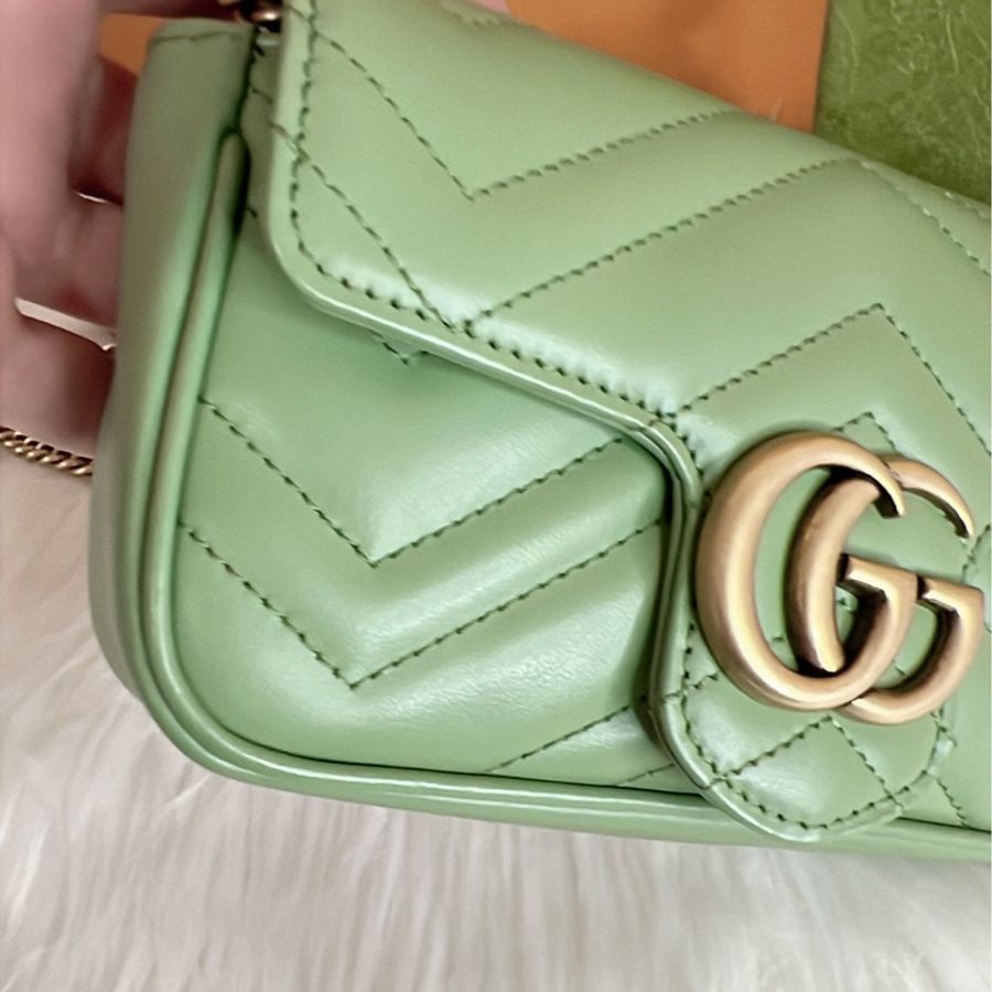 GUCCI牛油果綠復古金釦馬夢MINI斜背包-5