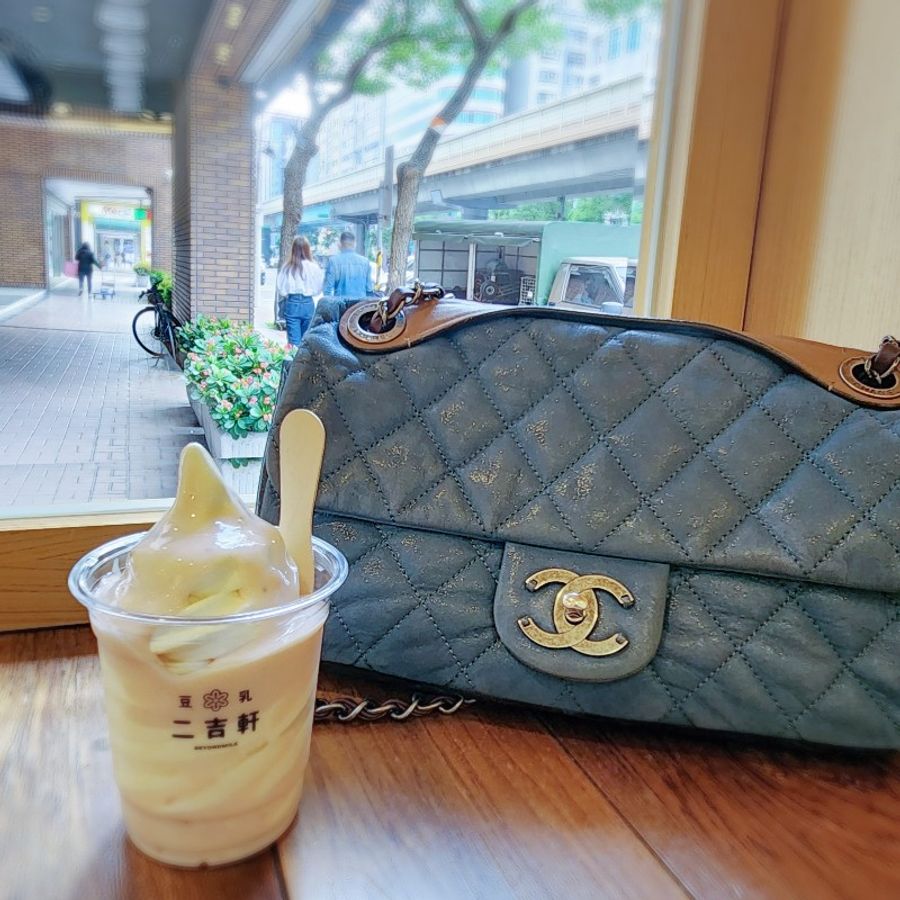 Chanel vintage 日本中古香奈兒牛仔藍鍊包-11
