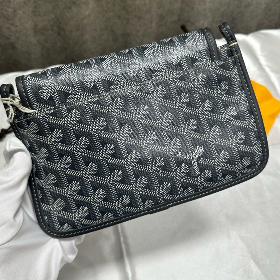 Goyard Plumet Pocket 信封包灰色 預訂貨品-2