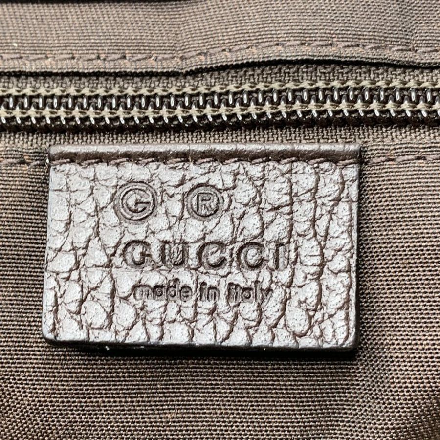 GUCCI 全新雙G帆布翻蓋側背包-9