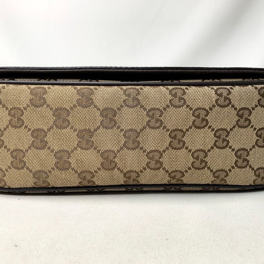 GUCCI 全新雙G帆布翻蓋側背包-12