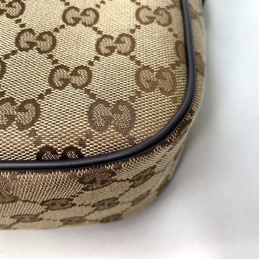 GUCCI 全新雙G帆布翻蓋側背包-15