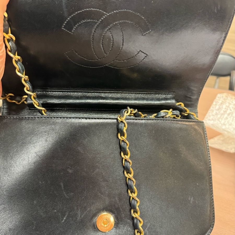 Chanel vintage 黑金羊皮全蓋23公分肩背包-2
