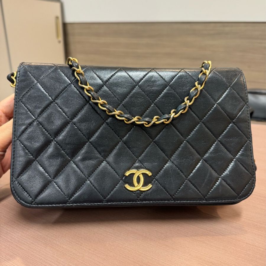 Chanel vintage 黑金羊皮全蓋23公分肩背包-9