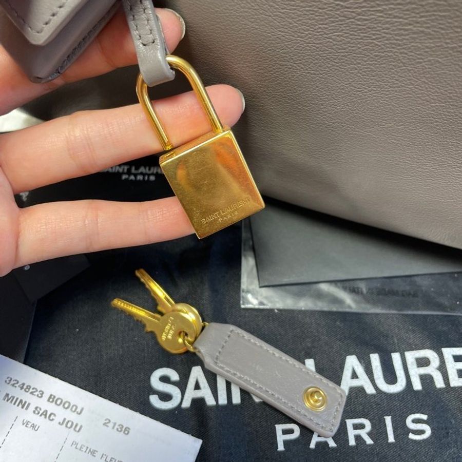 Saint Laurent Sac De Jour-14