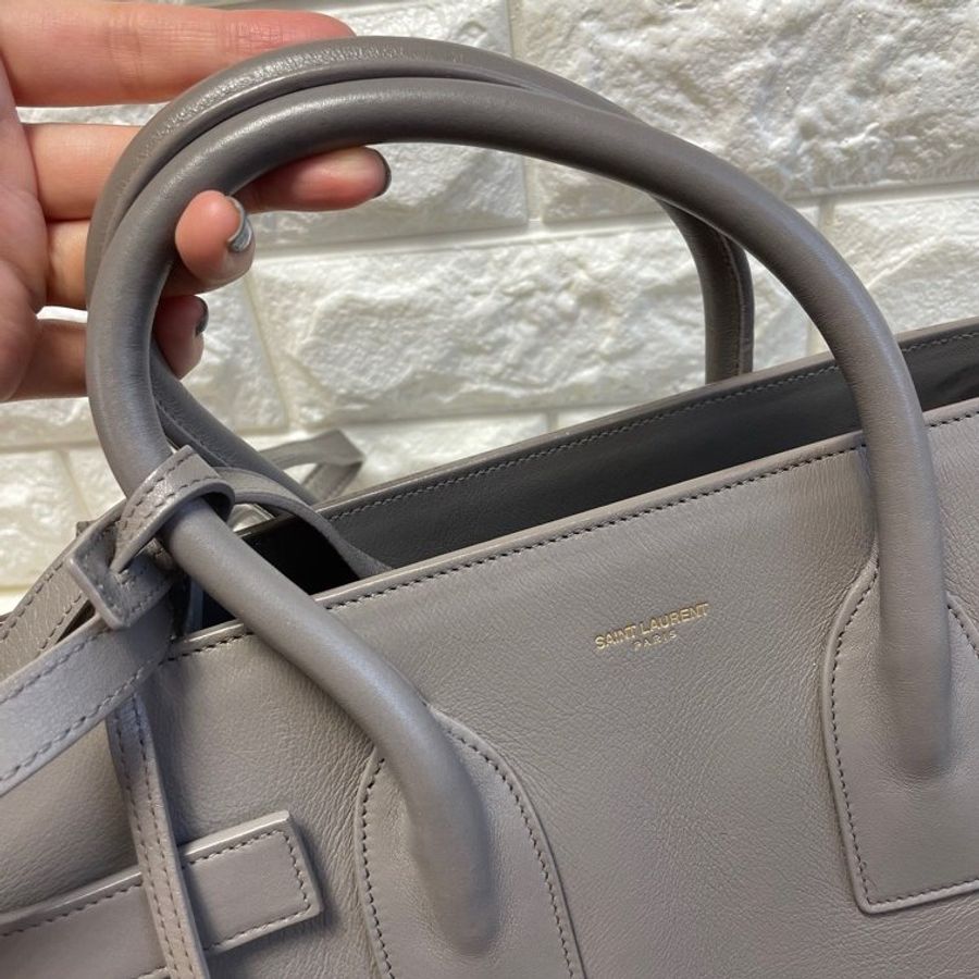 Saint Laurent Sac De Jour-17