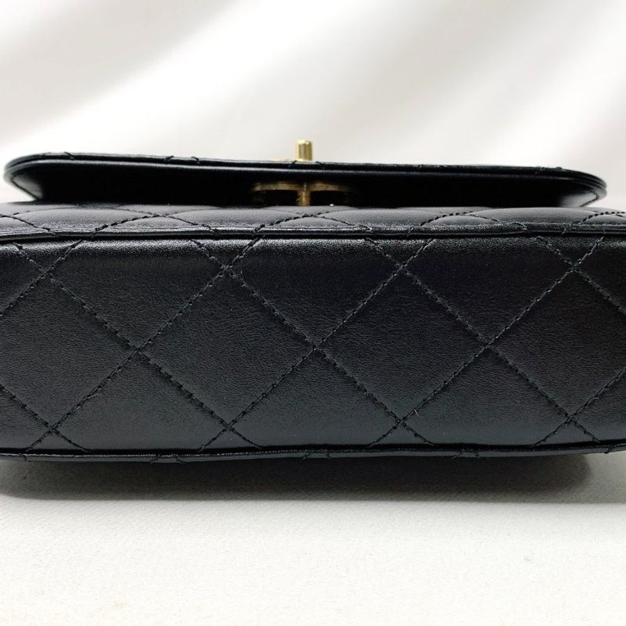 CHANEL 23B Mini Flap Bag雙手柄鏈帶包-14