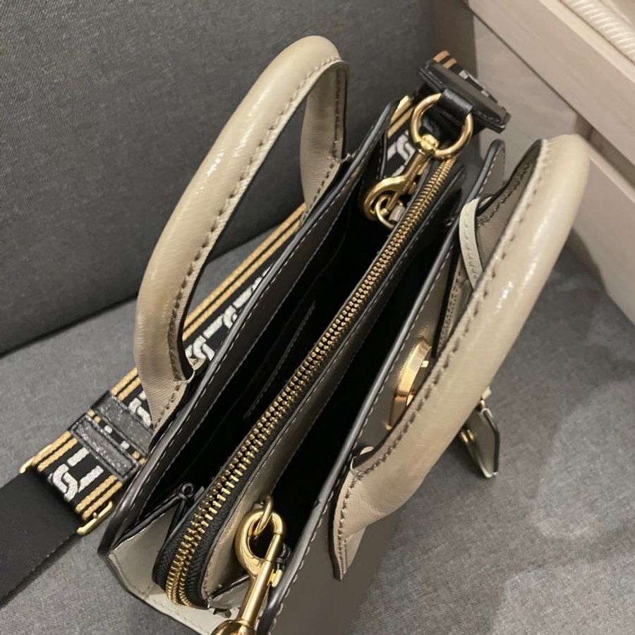 Marc Jacobs BIG SHOT-14