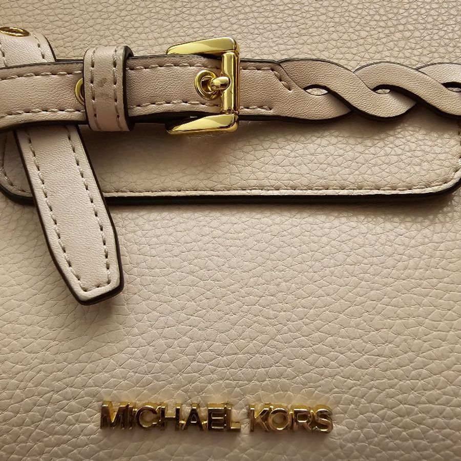 michael kors 淺粉紅 編織扭結 馬鞍包 2024 pastel色調-19