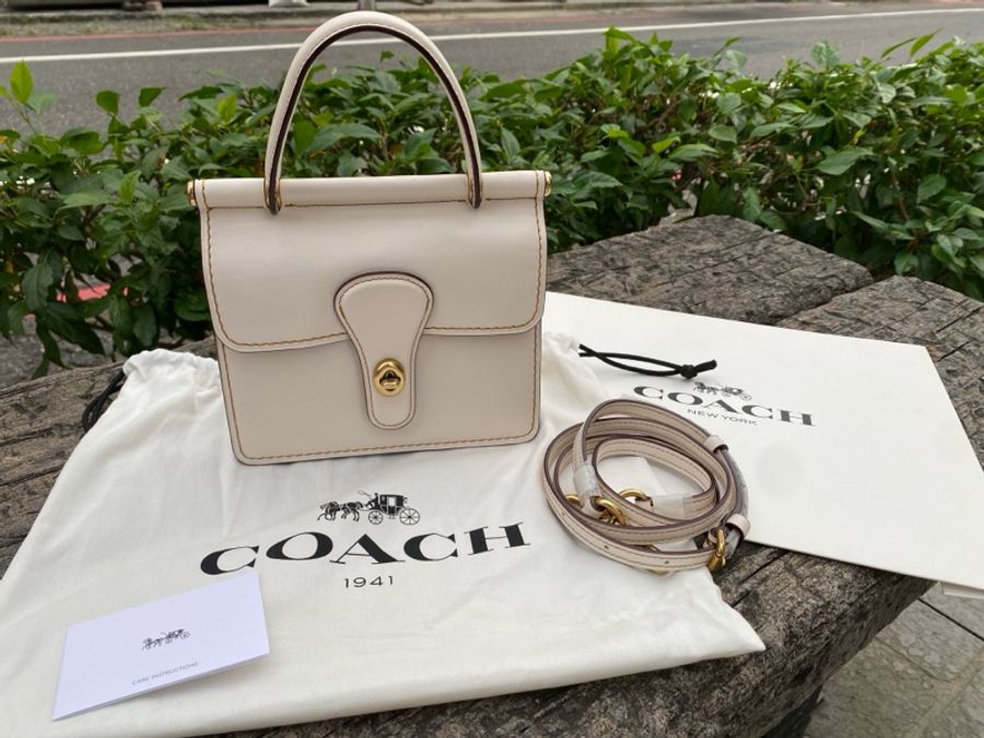 全新COACH 89223 白色全皮滾黃線邊Willis 18 迷你款復古手提包正櫃款-0